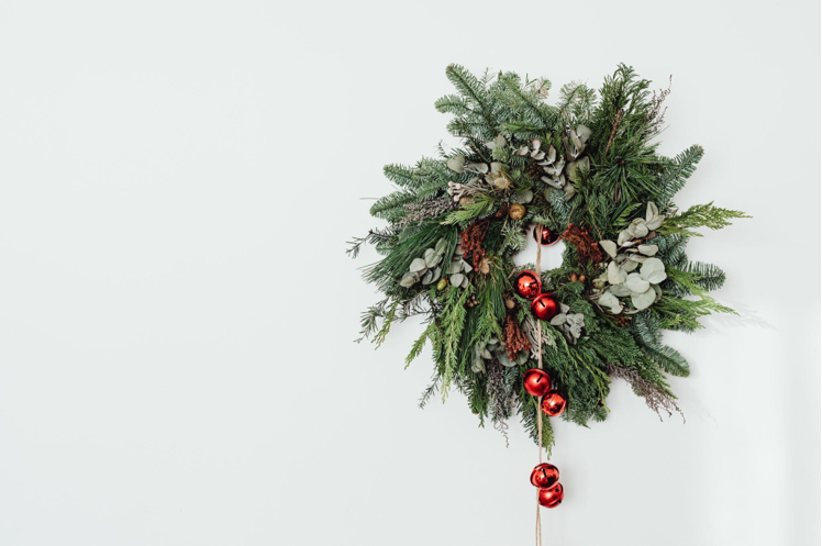 Get Into the Holiday Spirit by Purchasing Artificial Christmas Wreaths